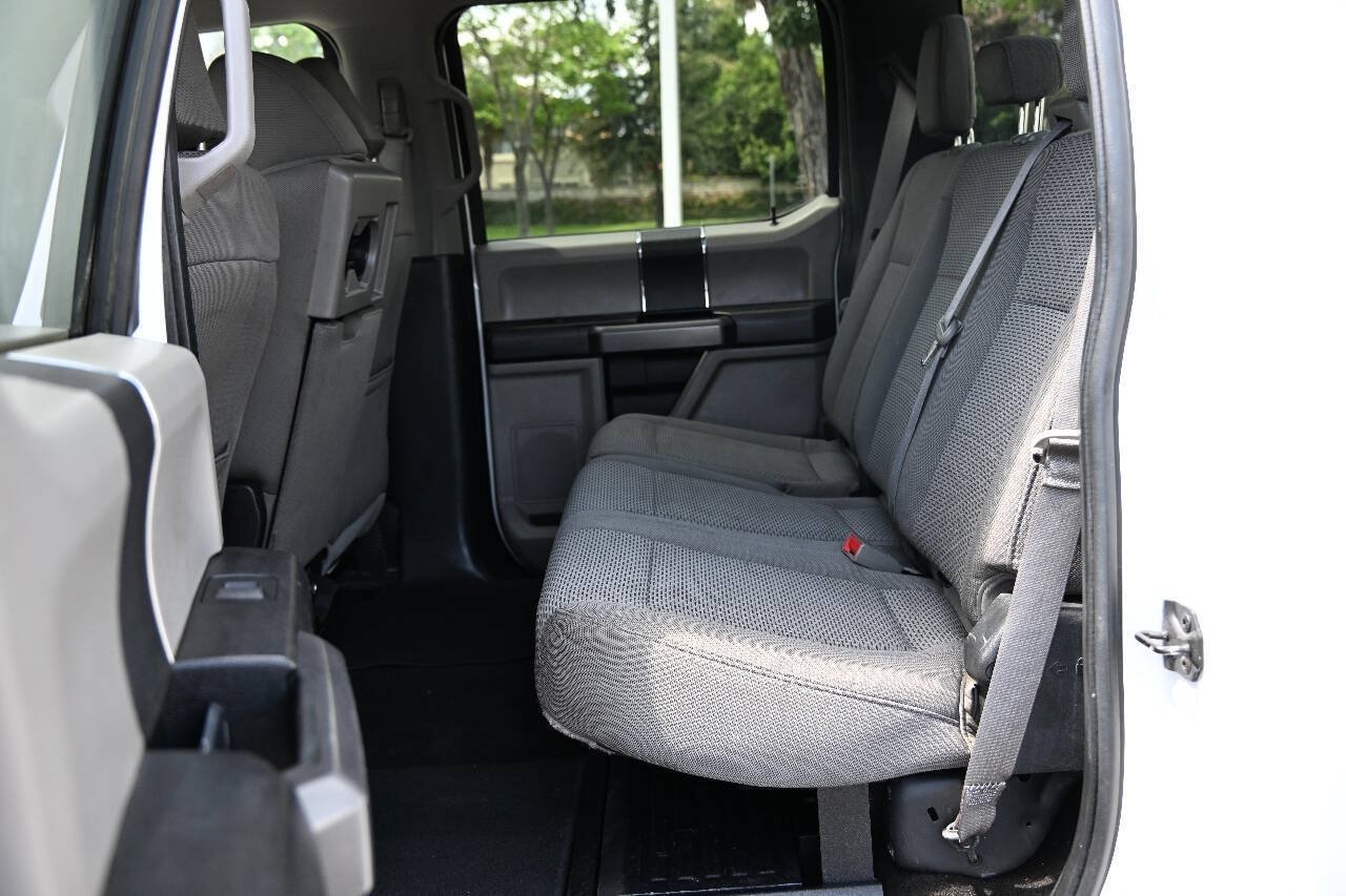 Used 2018 Ford F350 XLT w/ XLT Value Package RWD image 14