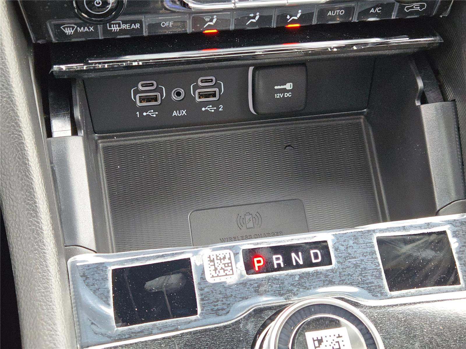 New 2025 Jeep Grand Cherokee Altitude w/ Trailer Tow Package image 32