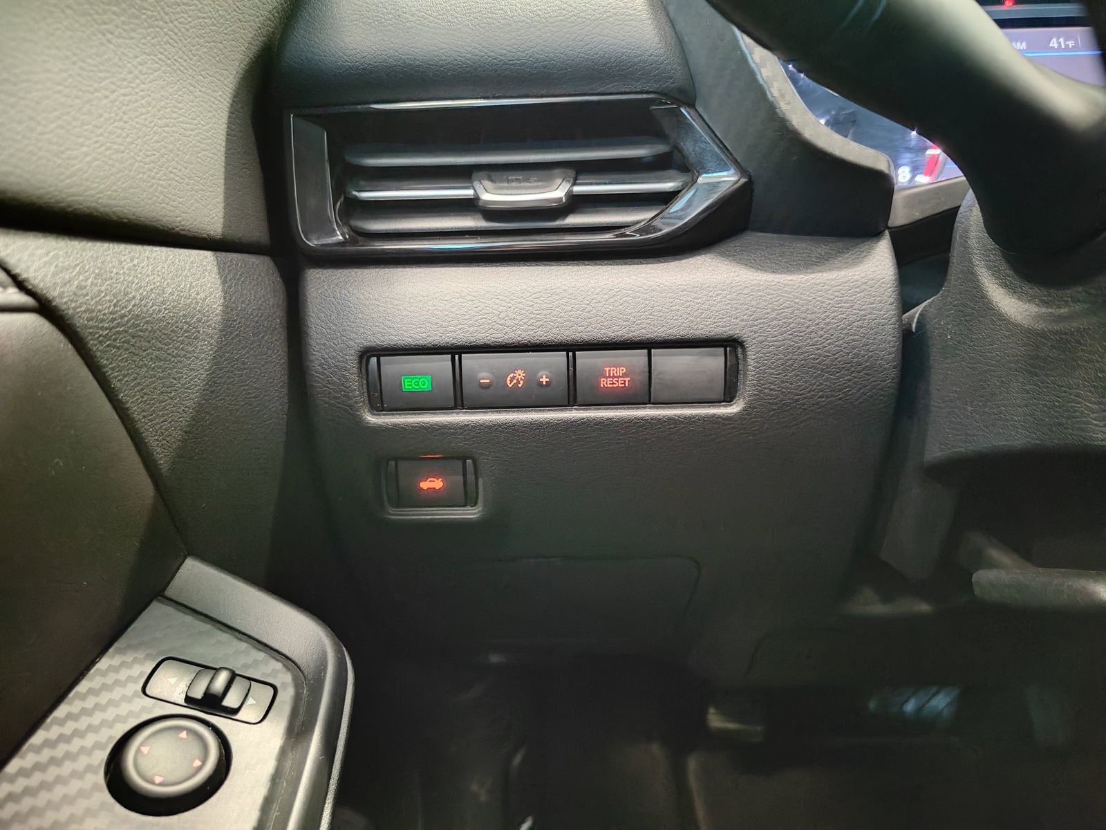 Used 2020 Nissan Sentra SV image 19