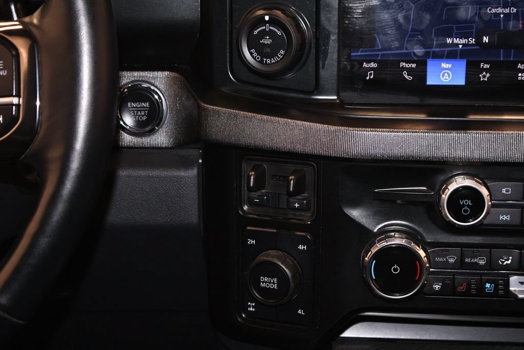 Certified 2025 Ford F350 Platinum AWD/4WD image 29