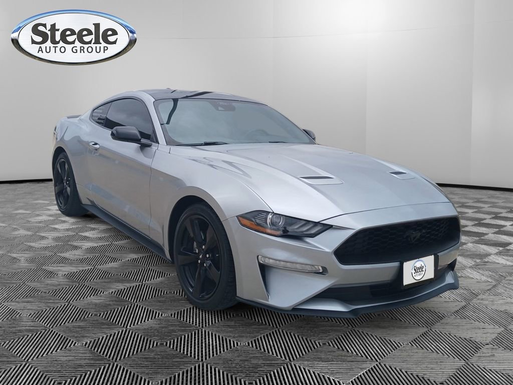 Used 2022 Ford Mustang EcoBoost w/ Black Accent Package image 7