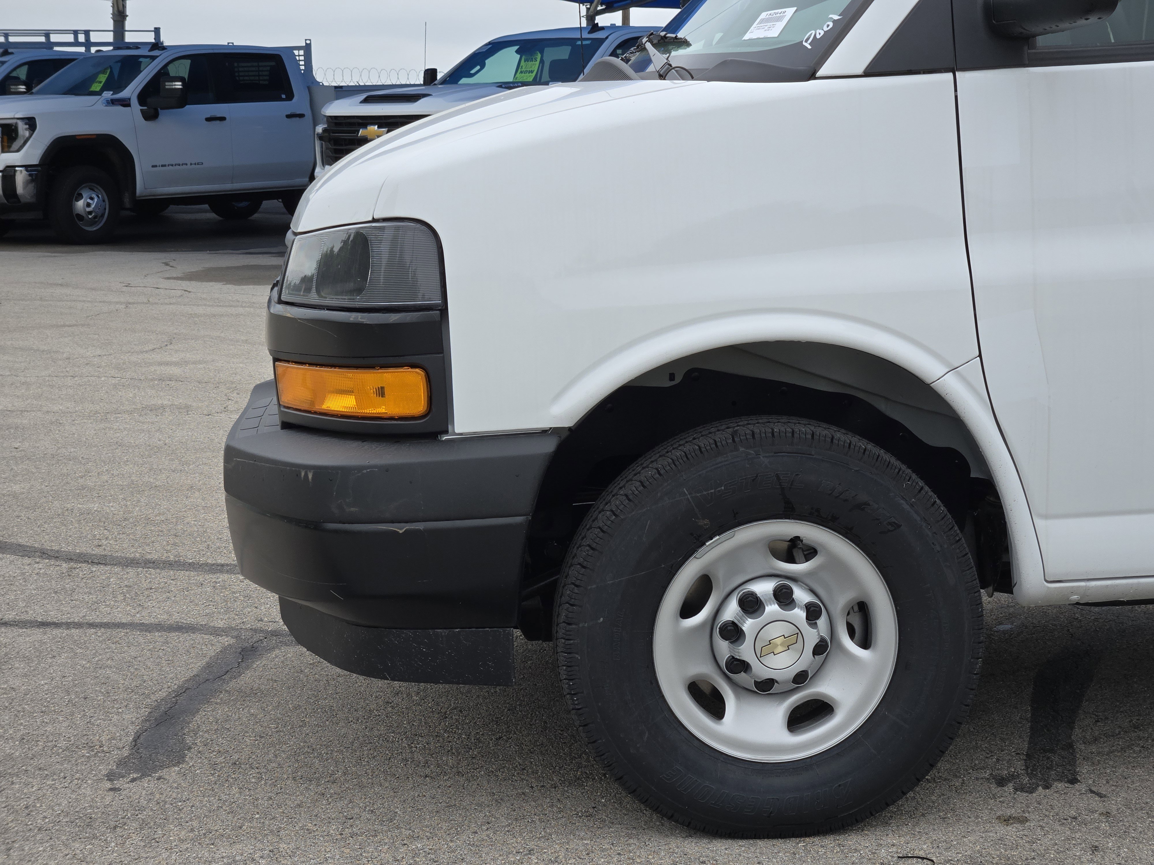 New 2025 Chevrolet Express 2500 w/ Driver Convenience Package RWD image 5
