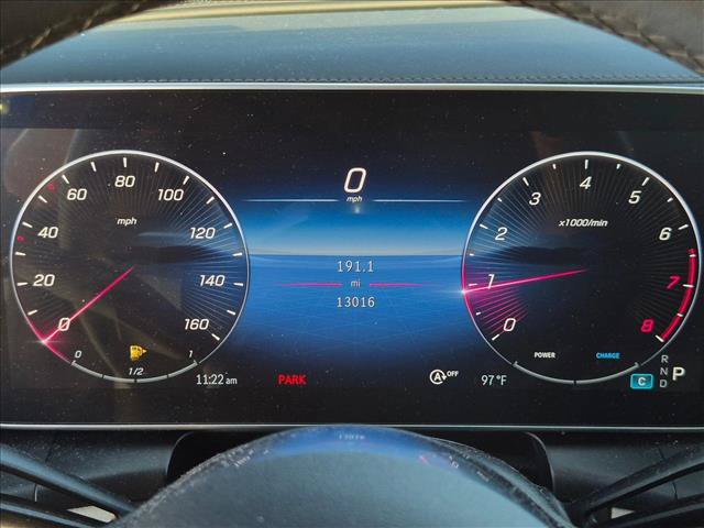 Used 2024 Mercedes-Benz GLC 300 4MATIC image 10