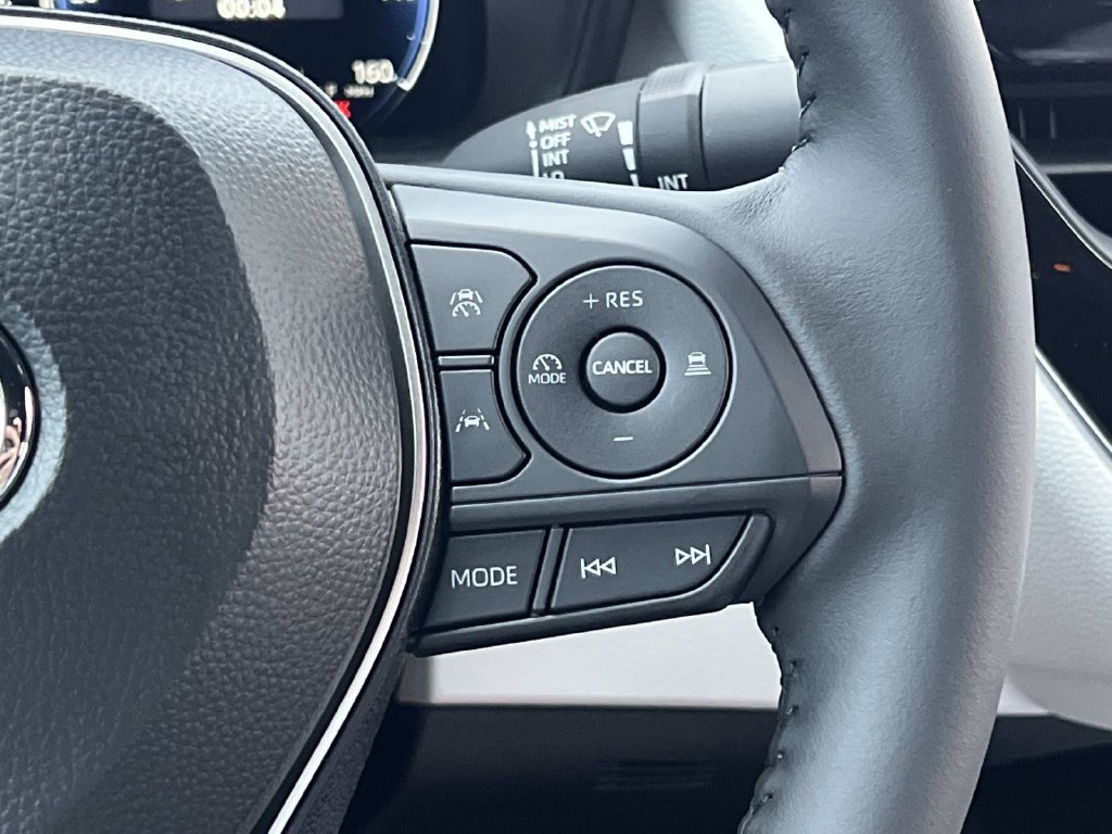 New 2026 Toyota Corolla SE w/ SE Package FWD image 31