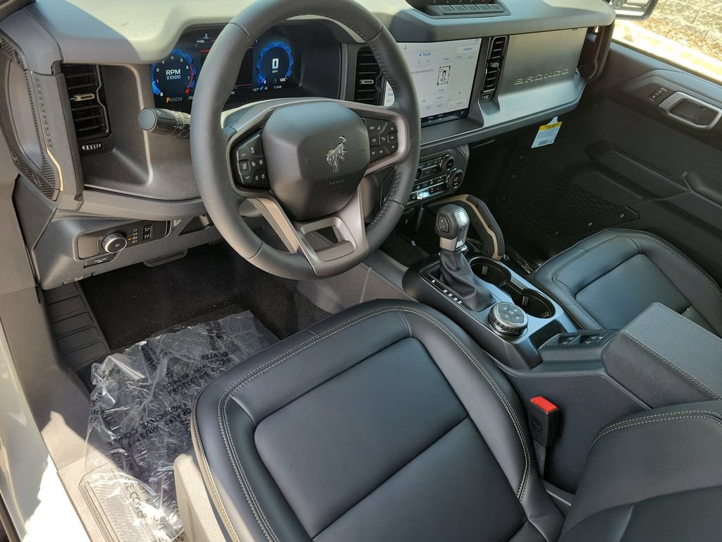 New 2026 Ford Bronco Badlands AWD/4WD image 14