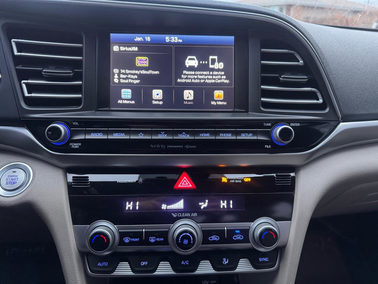 Used 2019 Hyundai Elantra Limited FWD image 10