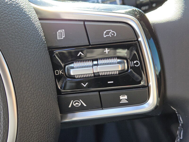 New 2025 Kia Sorento S image 15