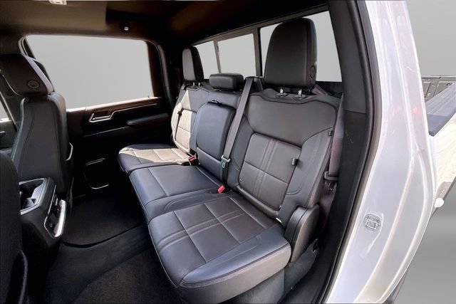 Certified 2024 Chevrolet Silverado 2500 High Country w/ High Country Premium Package AWD/4WD image 26