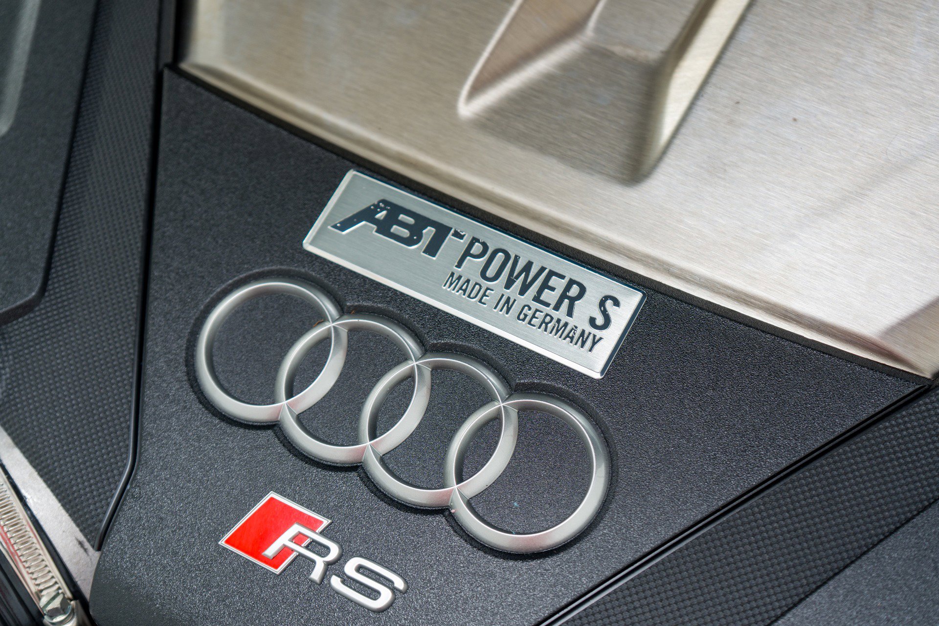 Used 2024 Audi RS 6 performance w/ Black Optic Package image 50