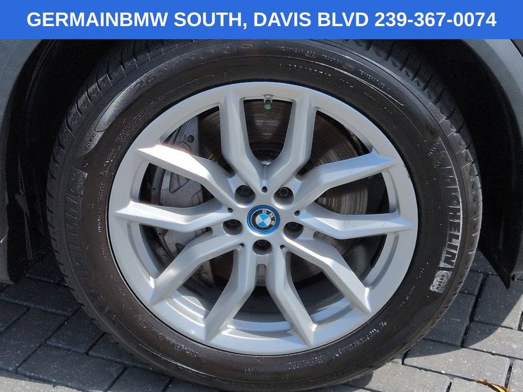 Used 2022 BMW X5 xDrive45e AWD/4WD image 12