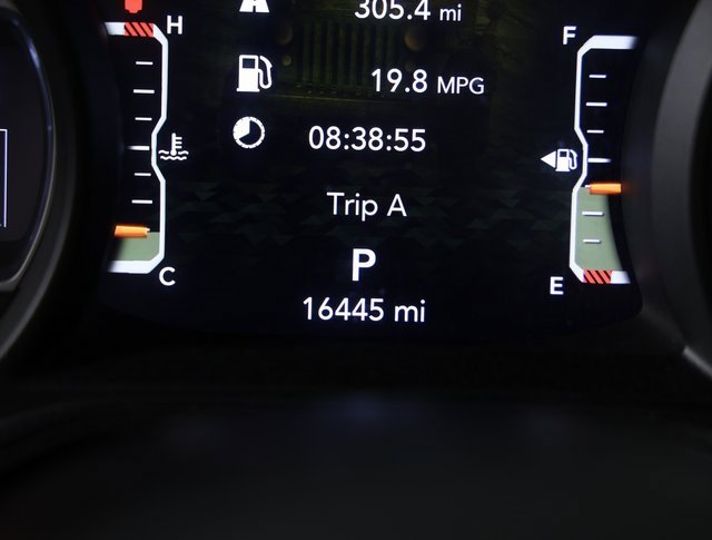 Used 2024 Jeep Wrangler Sport S image 17