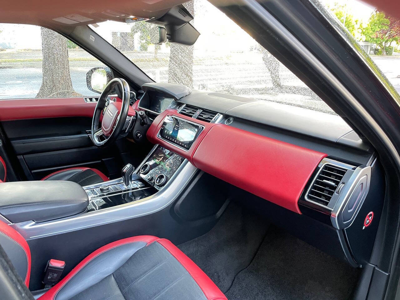 Used 2018 Land Rover Range Rover Sport HSE Dynamic AWD/4WD image 11