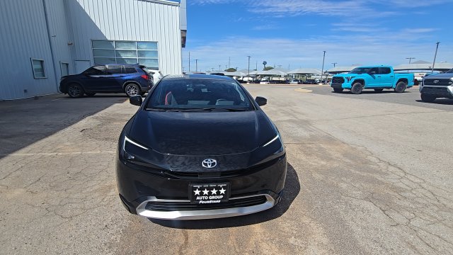 Used 2024 Toyota Prius Prime Premium w/ Advanced Technology Package FWD image 4