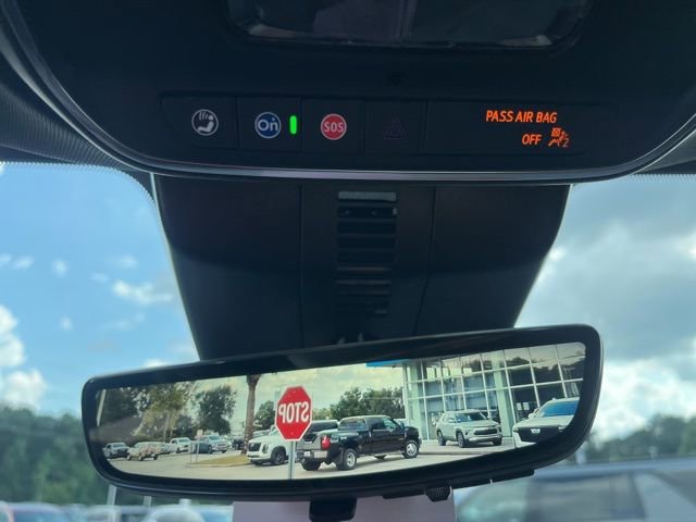 New 2026 Chevrolet Traverse RS w/ LPO, Floor Liner Package FWD image 41