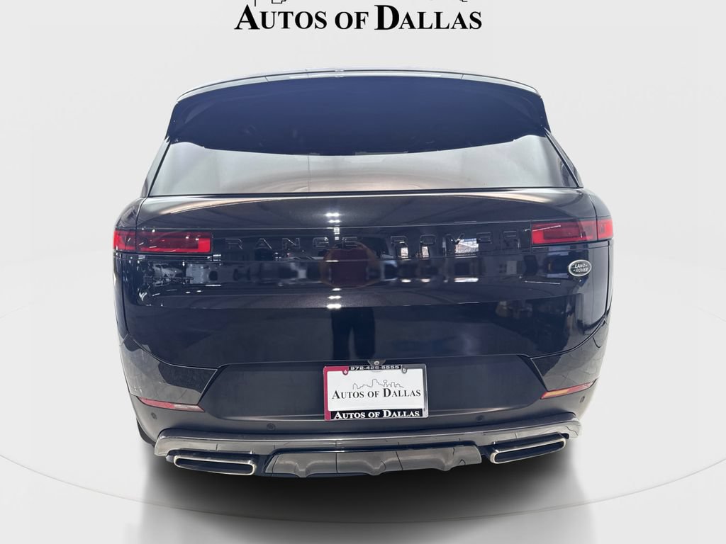Used 2023 Land Rover Range Rover Sport SE AWD/4WD image 7