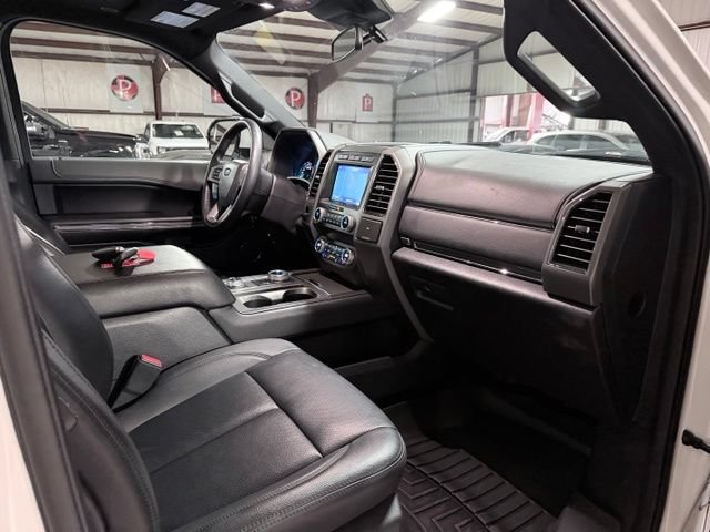 Used 2021 Ford Expedition XLT AWD/4WD image 19