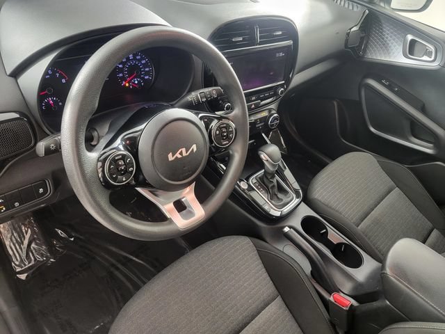 Used 2022 Kia Soul S FWD image 12