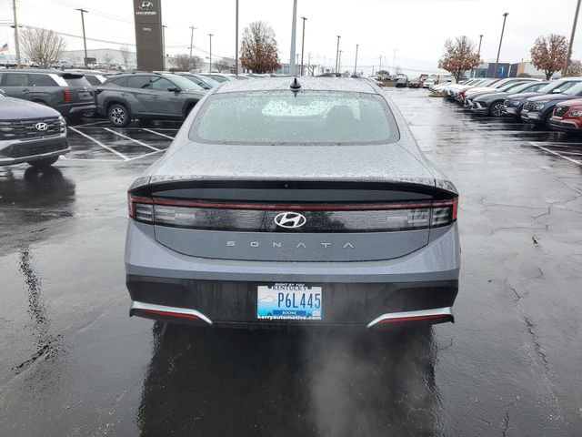 Used 2025 Hyundai Sonata SE image 6