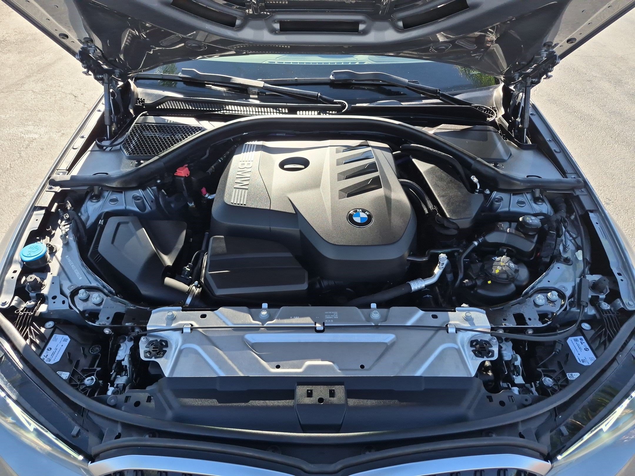 Used 2026 BMW 330i Sedan w/ Premium Package RWD image 34
