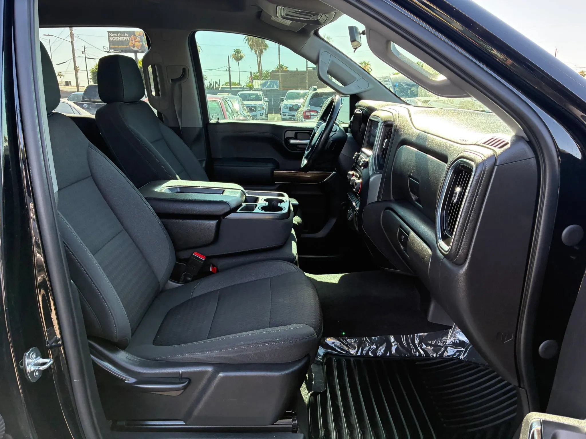 Used 2021 Chevrolet Silverado 1500 LT w/ LPO, Dark Essentials Package RWD image 23