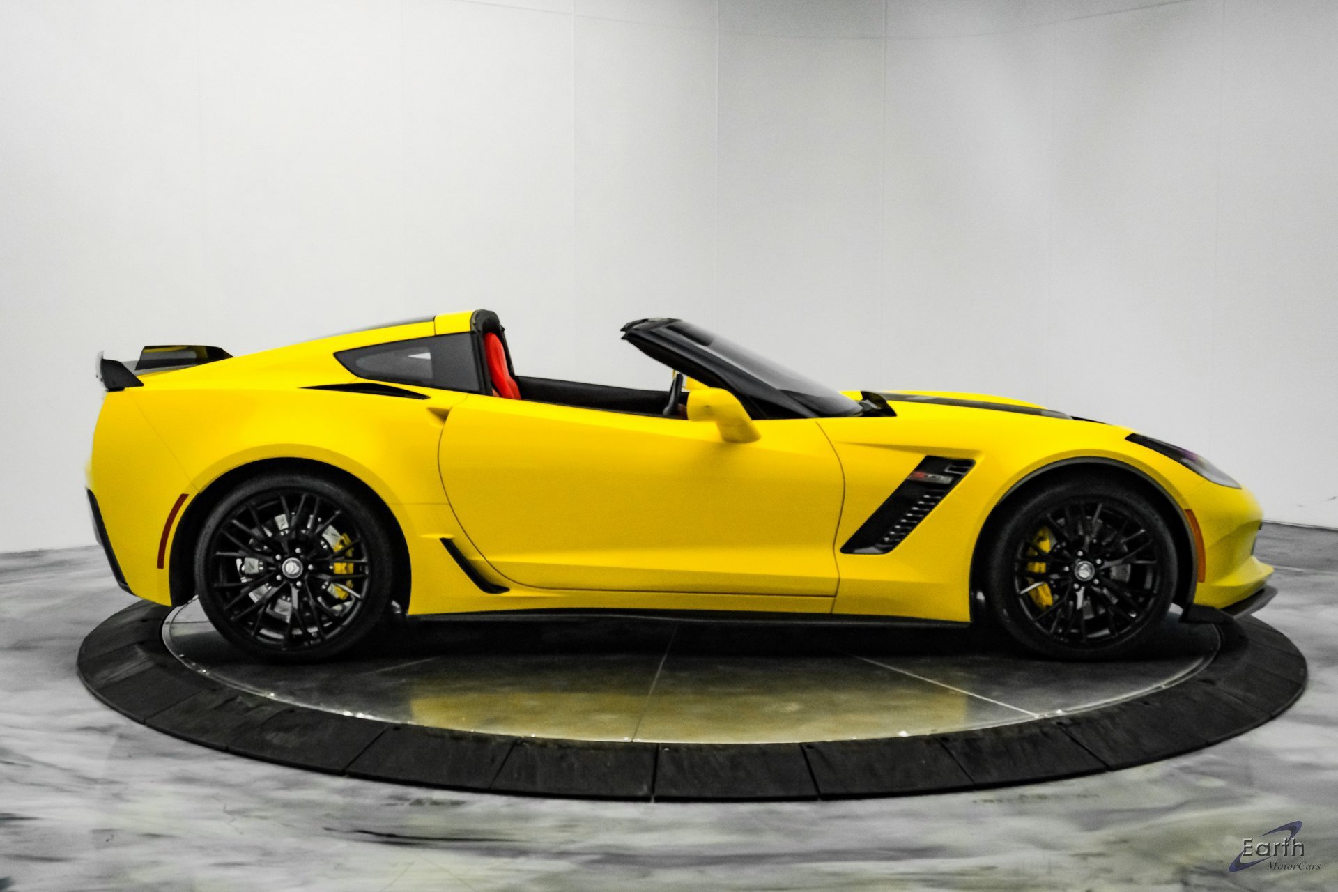 Used 2018 Chevrolet Corvette Z06 image 29