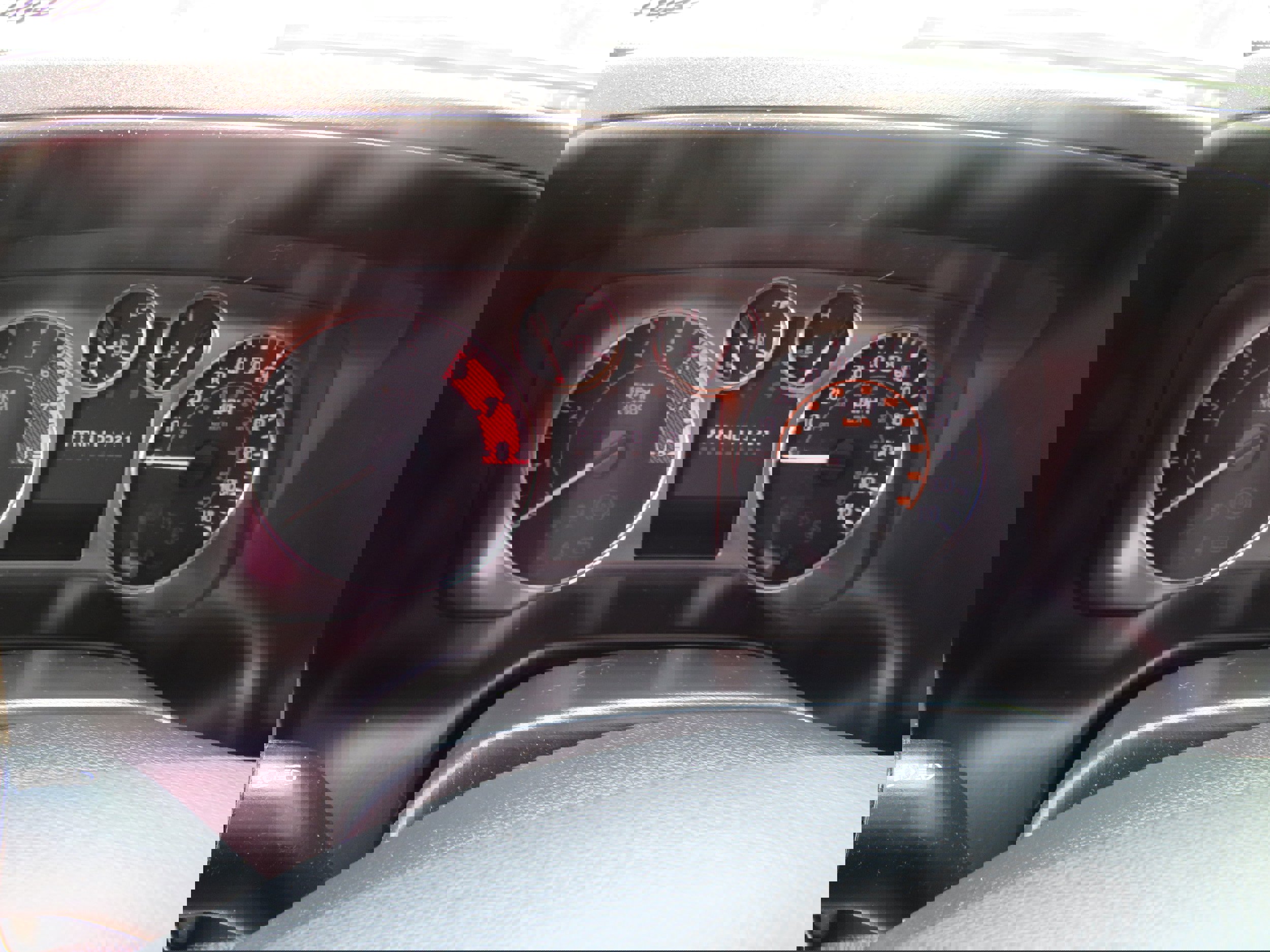 Used 2010 HUMMER H3 Alpha image 15