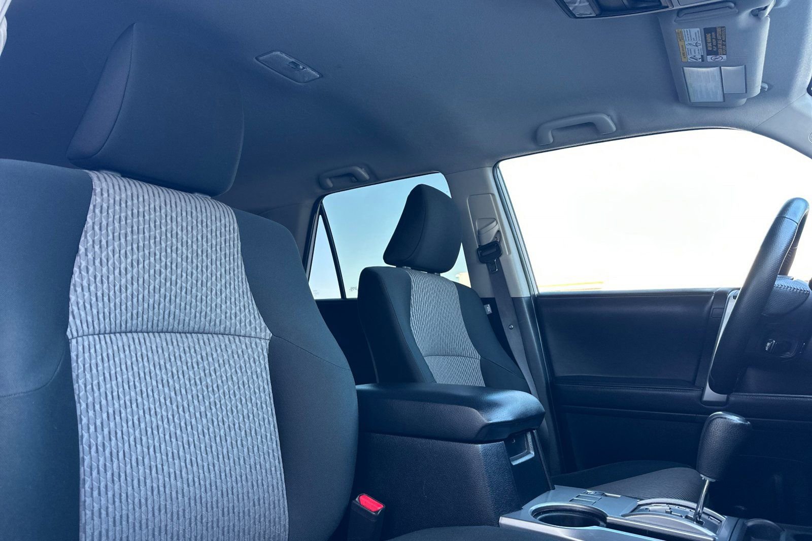 Certified 2021 Toyota 4Runner SR5 AWD/4WD image 17