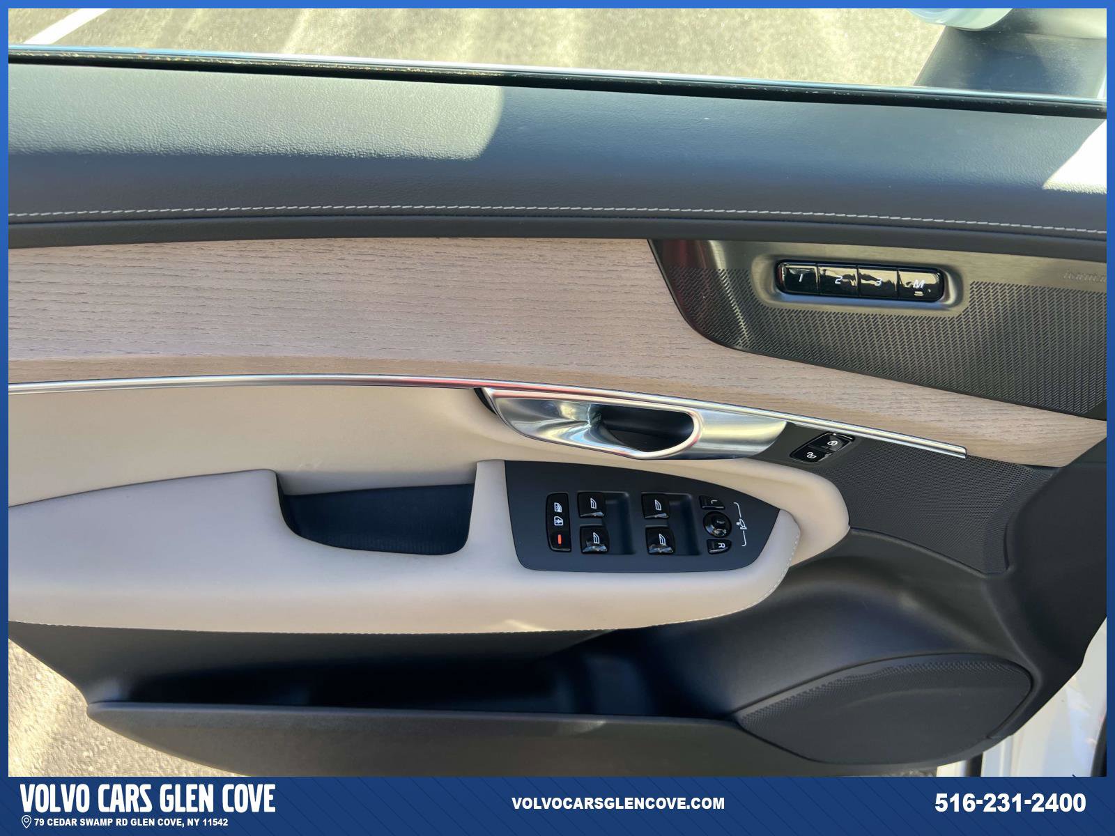 Used 2026 Volvo XC90 B6 Plus w/ Protection Package Premier image 16