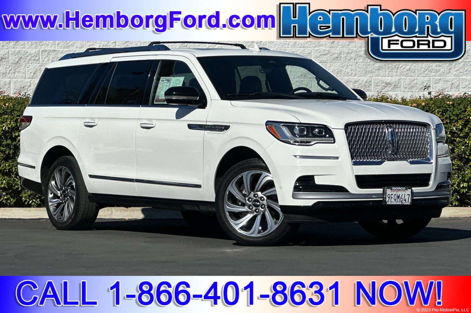 Used 2023 Lincoln Navigator L Reserve image 1