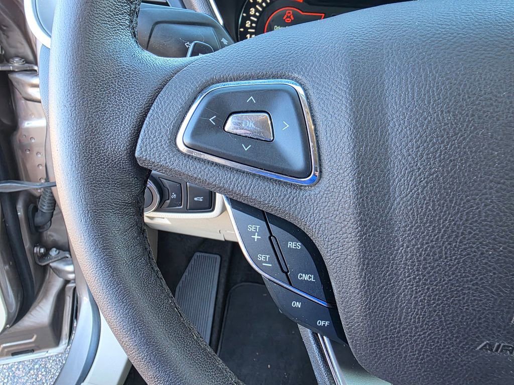 Used 2018 Lincoln MKC Premiere image 22