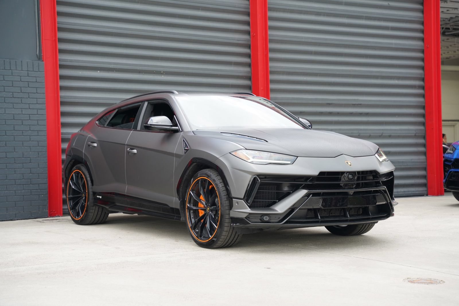 Used 2023 Lamborghini Urus S AWD/4WD image 7