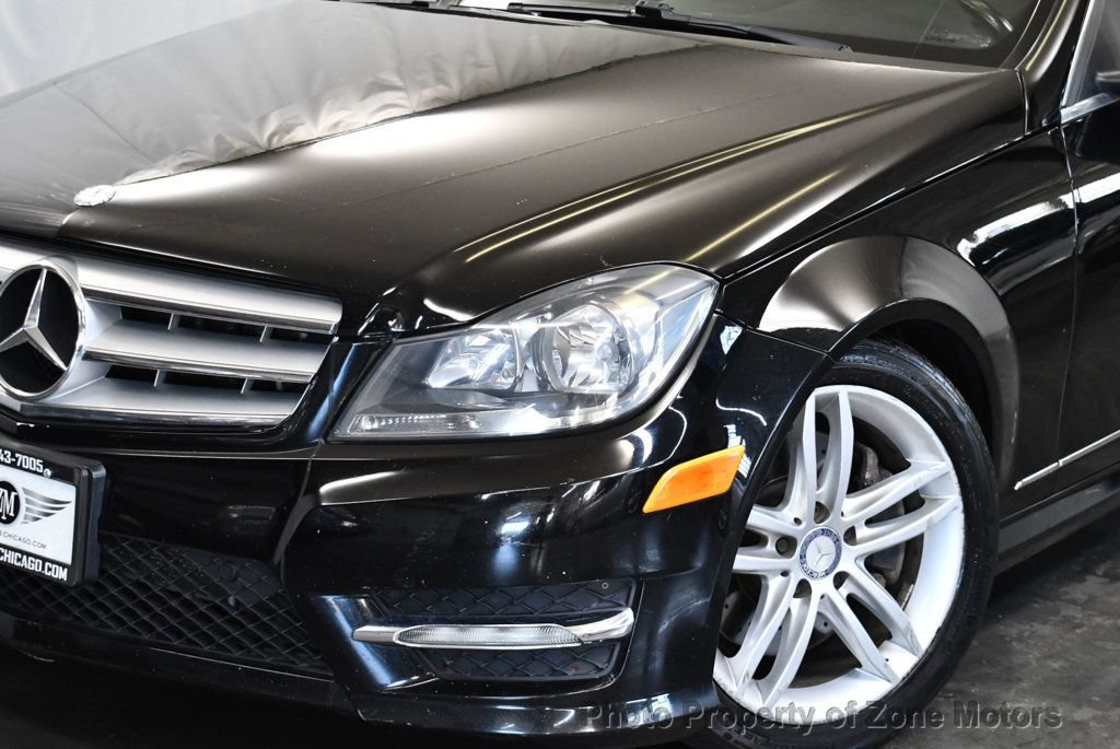 Used 2013 Mercedes-Benz C 300 4MATIC Sedan w/ Premium 1 Pkg image 3
