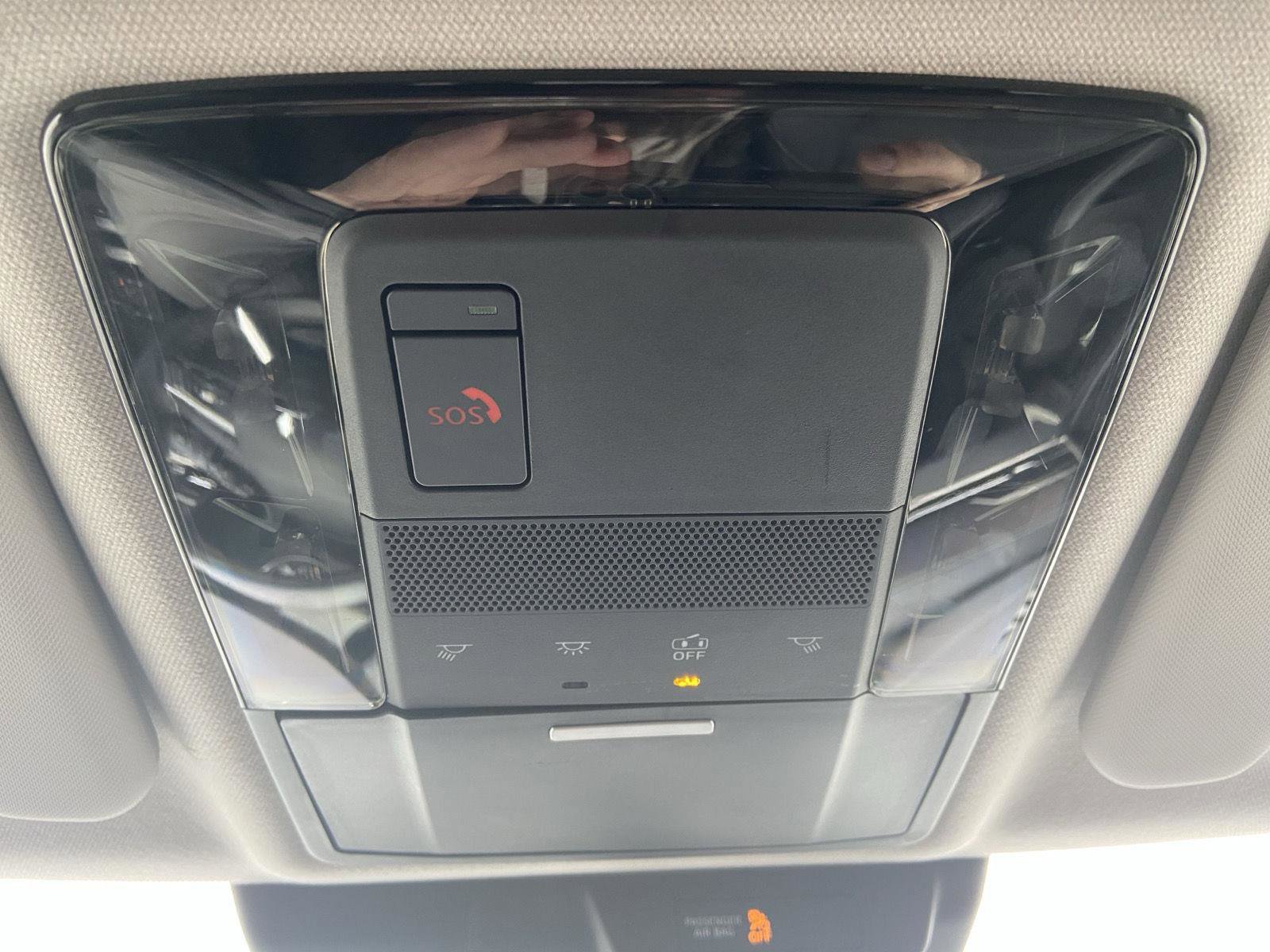 Used 2025 Mitsubishi Outlander SE image 52