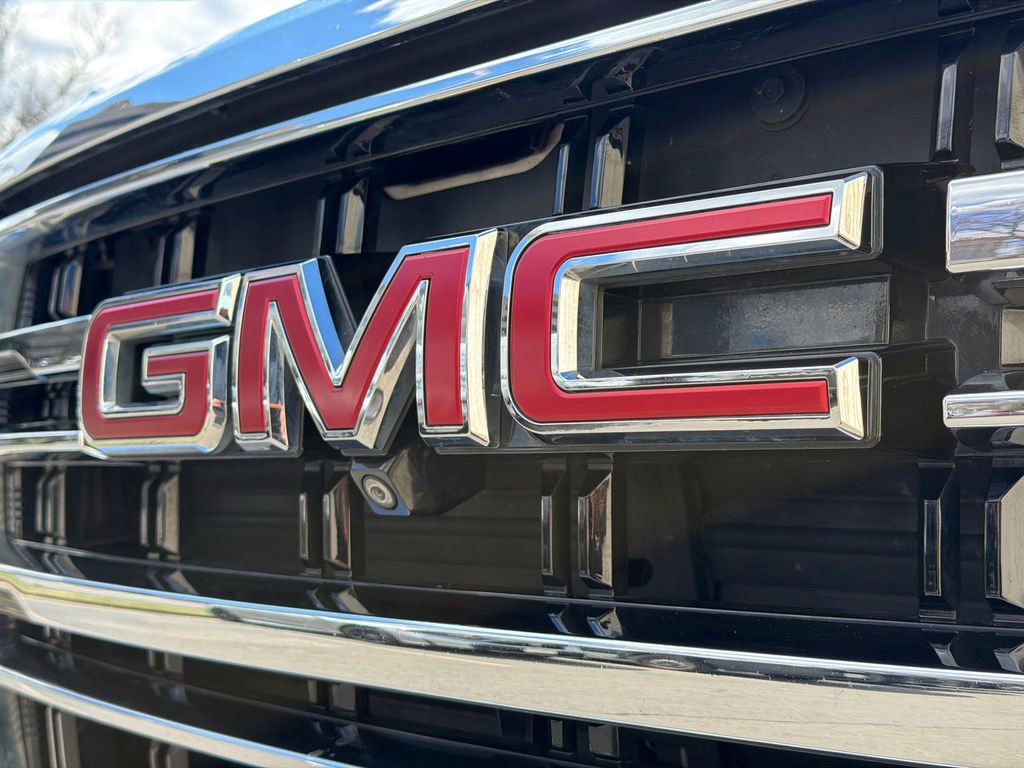 Used 2021 GMC Yukon SLT w/ SLT Luxury Plus Package image 17