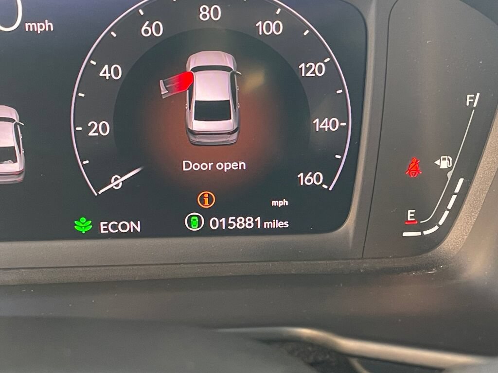 Used 2024 Honda Accord Sport image 3