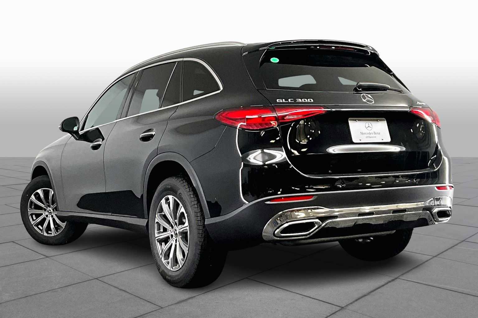 New 2026 Mercedes-Benz GLC 300 GLC 300 image 4