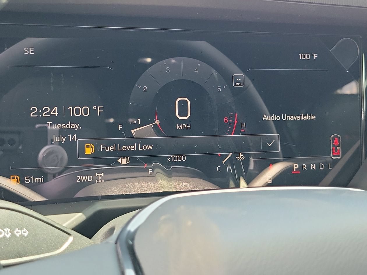 New 2026 GMC Acadia AT4 w/ Luxury Package AWD/4WD image 23