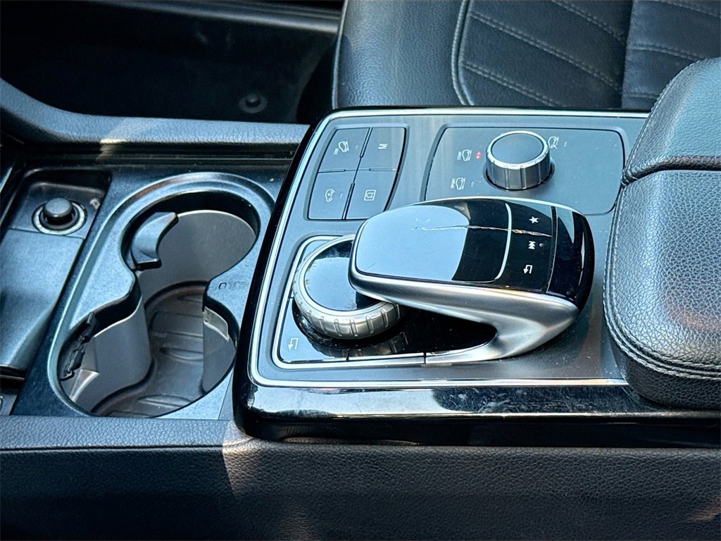 Used 2018 Mercedes-Benz GLS 450 4MATIC w/ Premium Package image 22