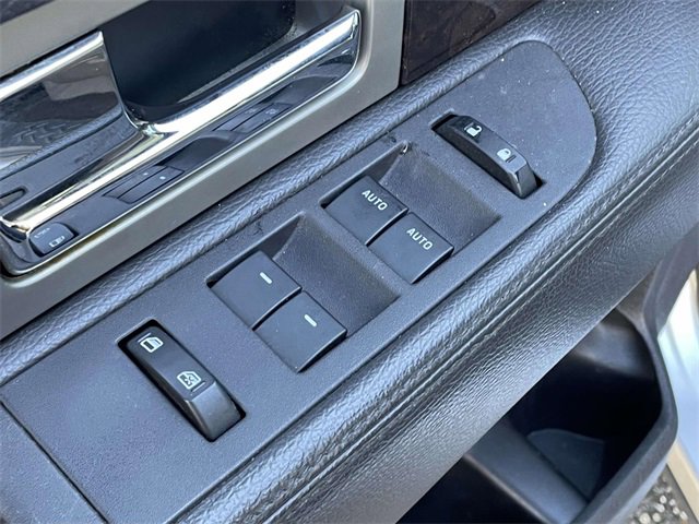 Used 2014 Ford F150 Platinum image 14