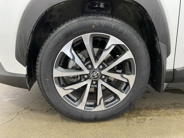 Certified 2023 Toyota Corolla Cross XLE w/ Convenience Package image 25