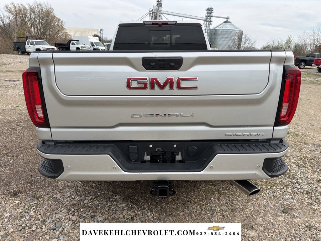 Used 2021 GMC Sierra 3500 Denali AWD/4WD image 4