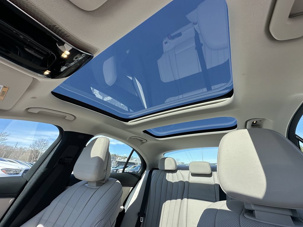 New 2026 Mercedes-Benz E 450 4MATIC Sedan image 35