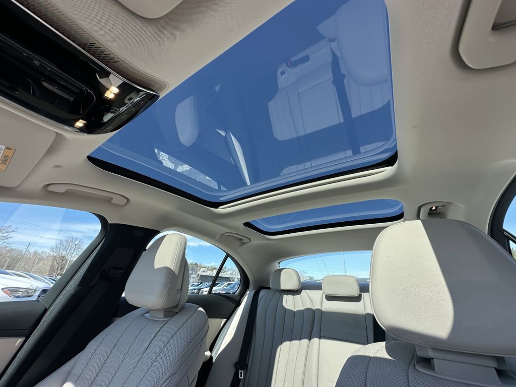 New 2026 Mercedes-Benz E 450 4MATIC Sedan image 35