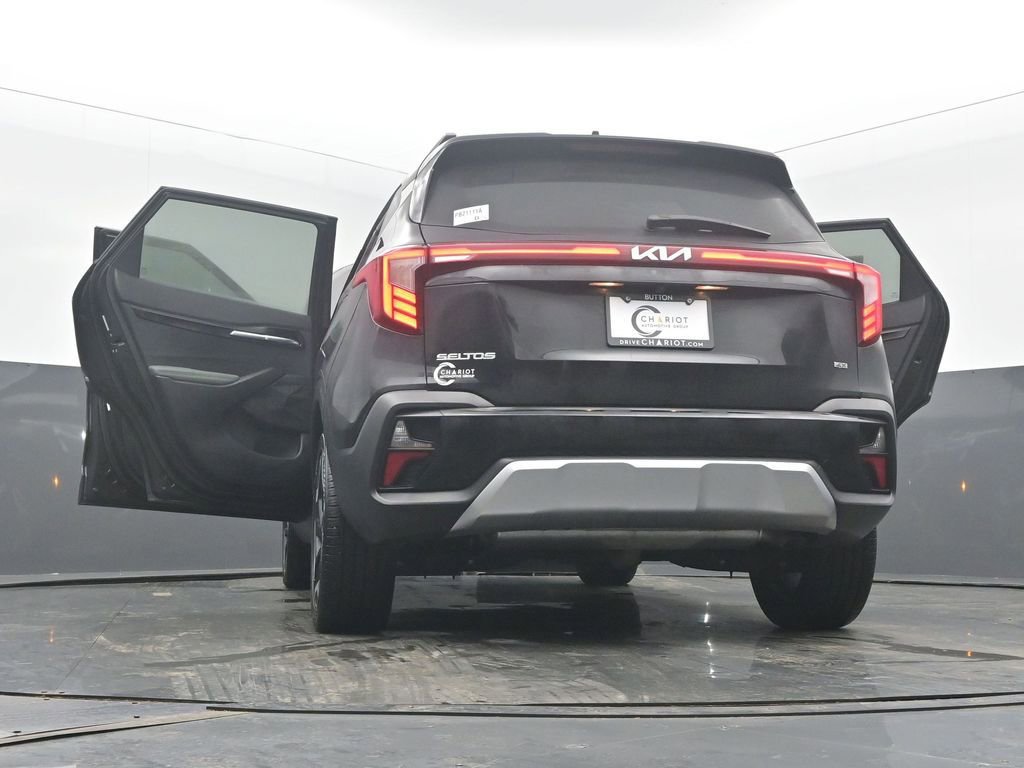 Used 2025 Kia Seltos SX w/ SX Sunroof Package image 60