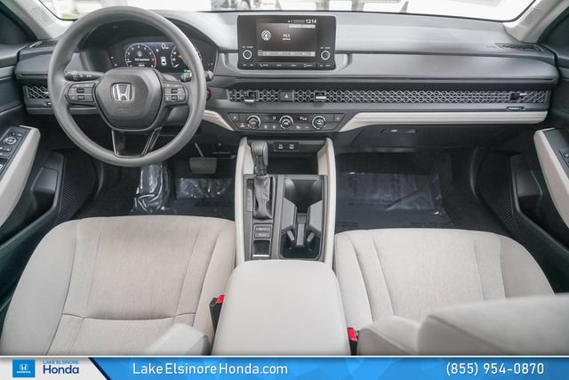 Certified 2025 Honda Accord SE image 18