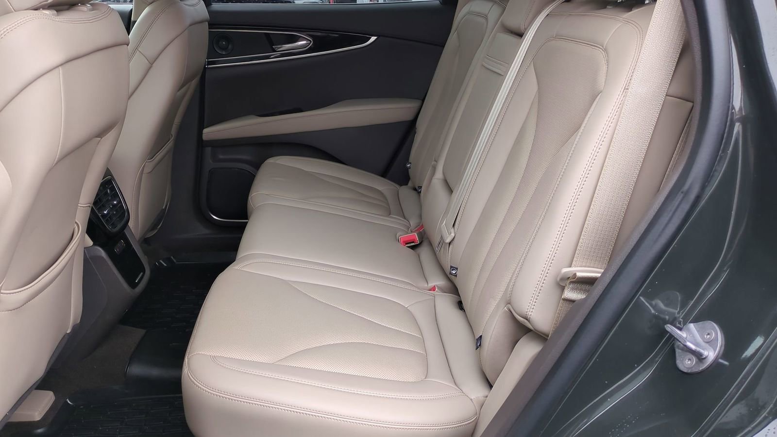 Used 2022 Lincoln Nautilus Reserve AWD/4WD image 20