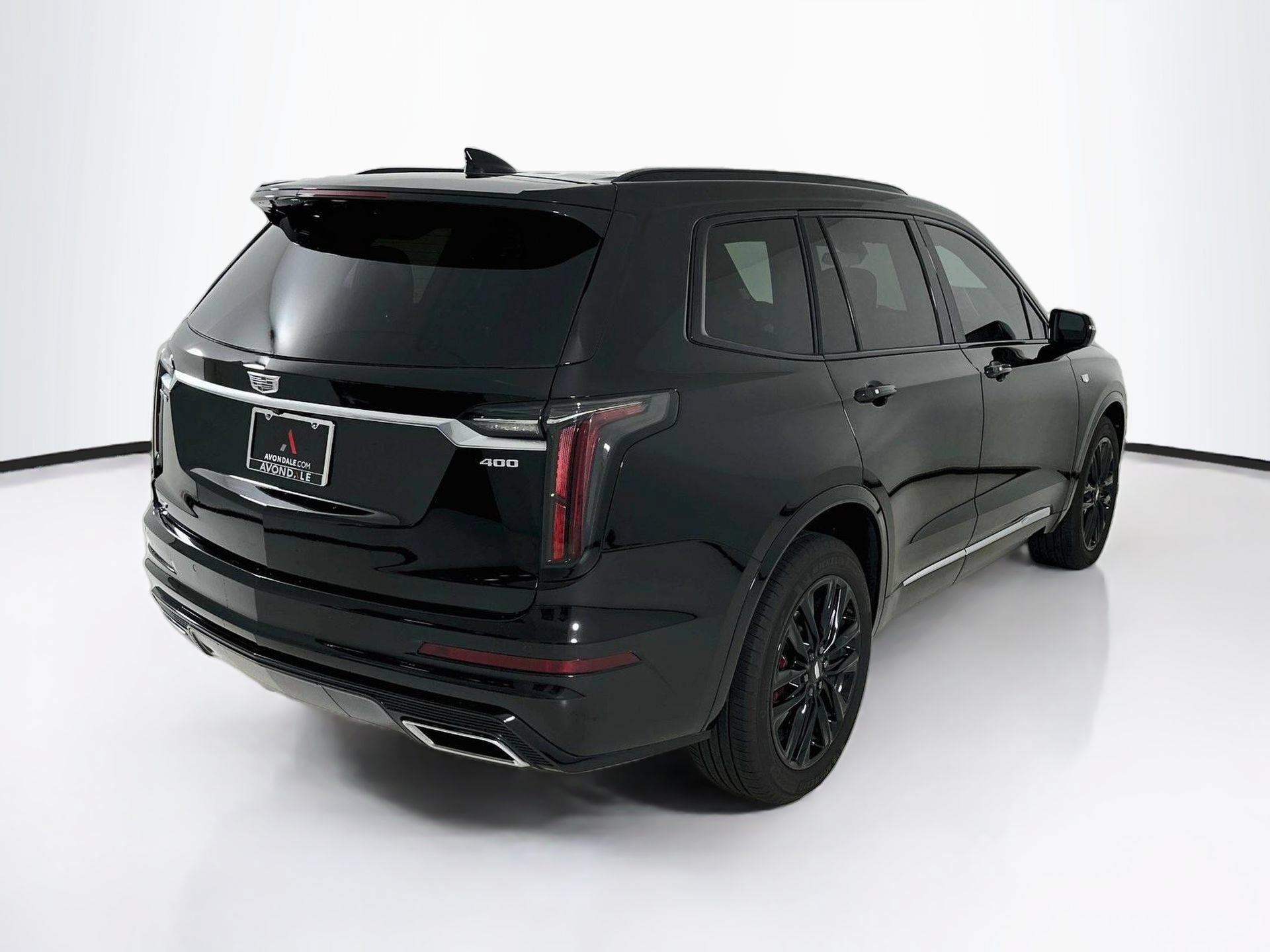 Used 2025 Cadillac XT6 Sport w/ LPO, Onyx Lite Package AWD/4WD image 8