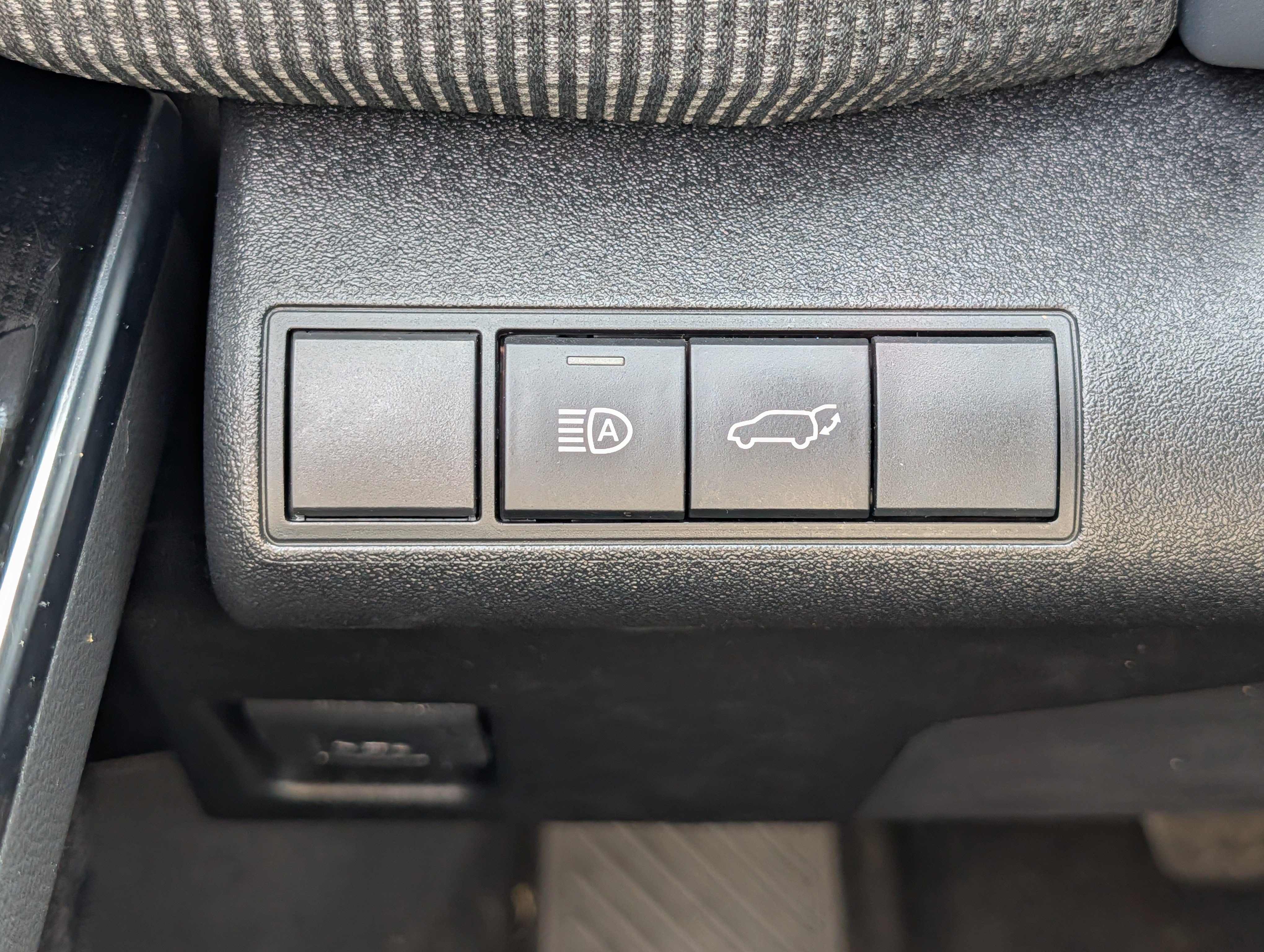 Used 2023 Subaru Solterra AWD image 26