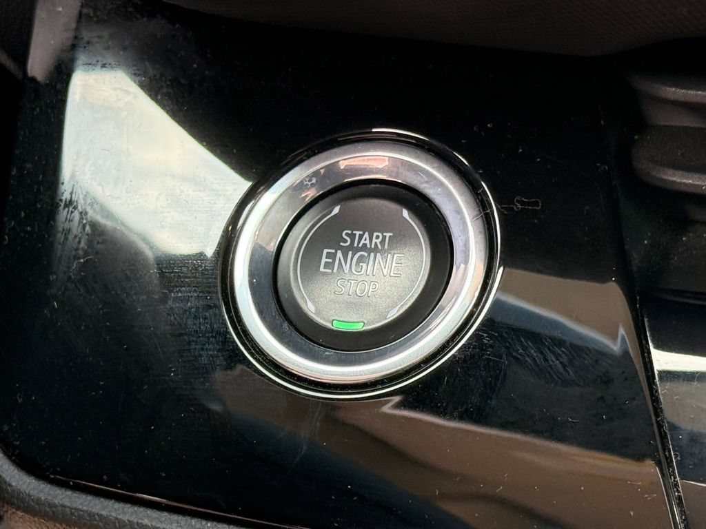 Used 2024 Buick Envision Preferred AWD/4WD image 33