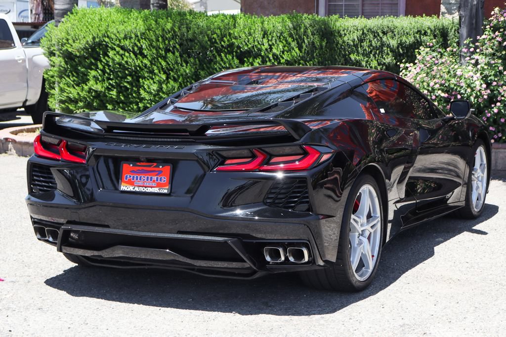 Used 2021 Chevrolet Corvette Stingray Preferred Cpe w/ Z51 Performance Package RWD image 13